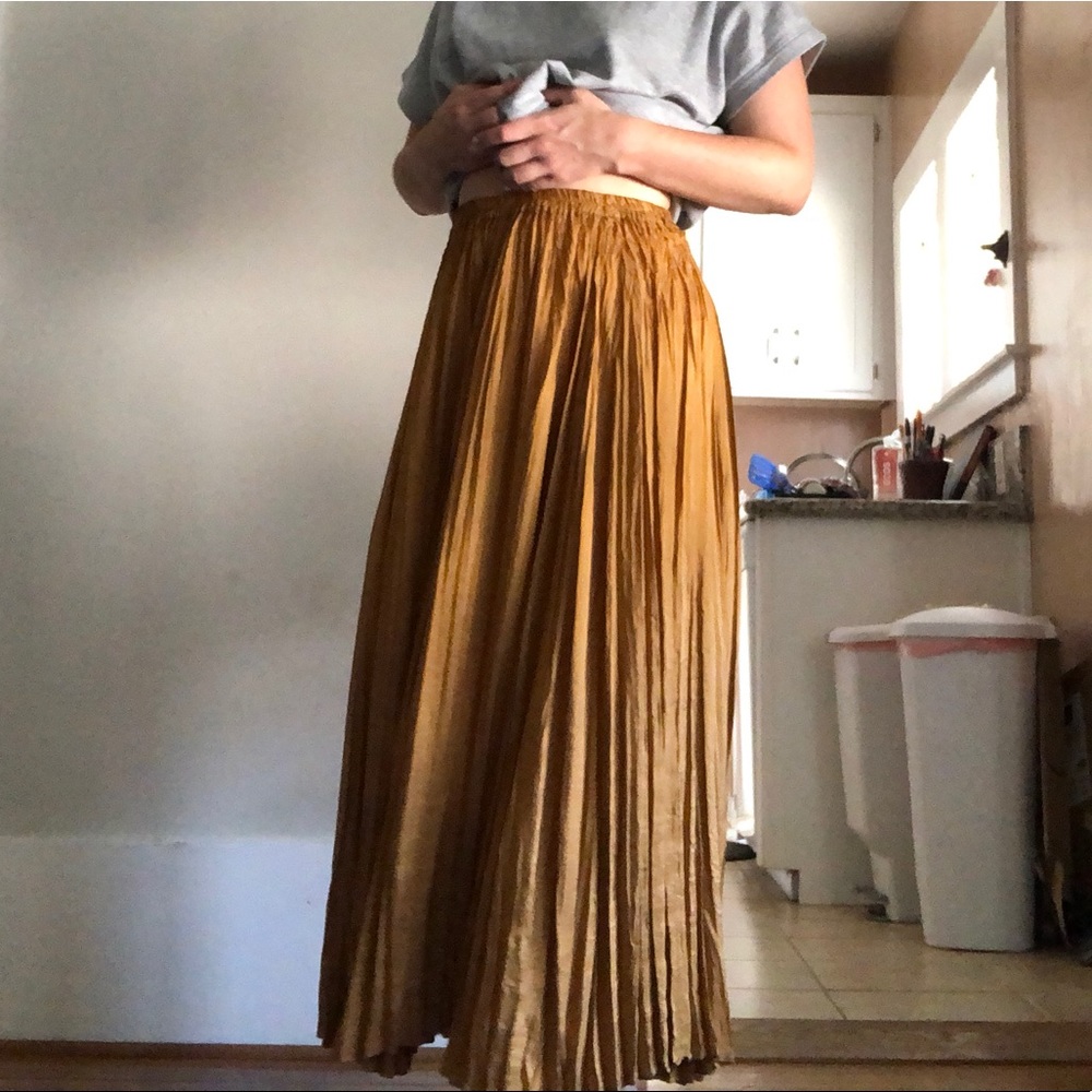 Perfect Holiday Vintage Gold Silk Maxi Skirt